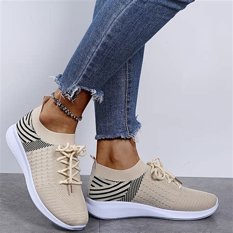 women's breathable knit sneakers.